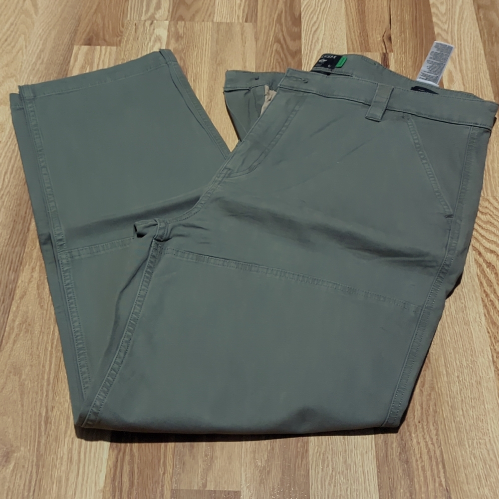 Brand New Dockers utility pant straight fit